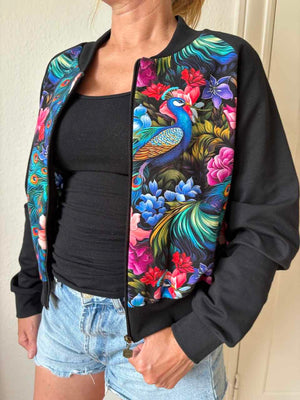 6821ed1afae80b09d6a1a5ea_bomber-jacket-1_1750688030561.jpg