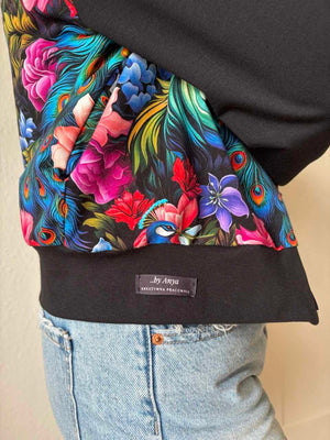 6821ed1afae80b09d6a1a5ea_bomber-jacket-2_1750688042163.jpg