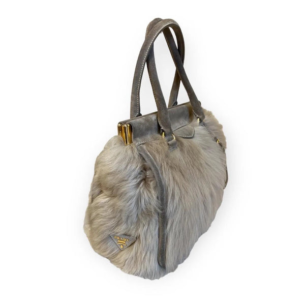 Prada fur taske - REUSERS